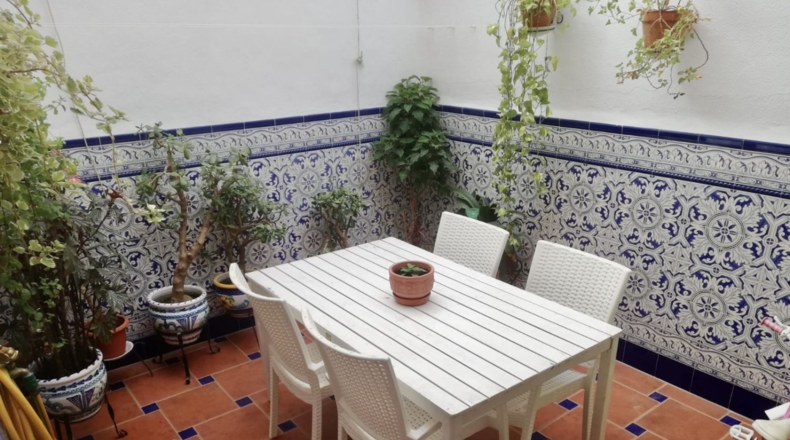 Seville - La Puebla del Río - 114m2