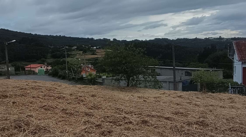 La Coruña - Puentedeume - 1000m2