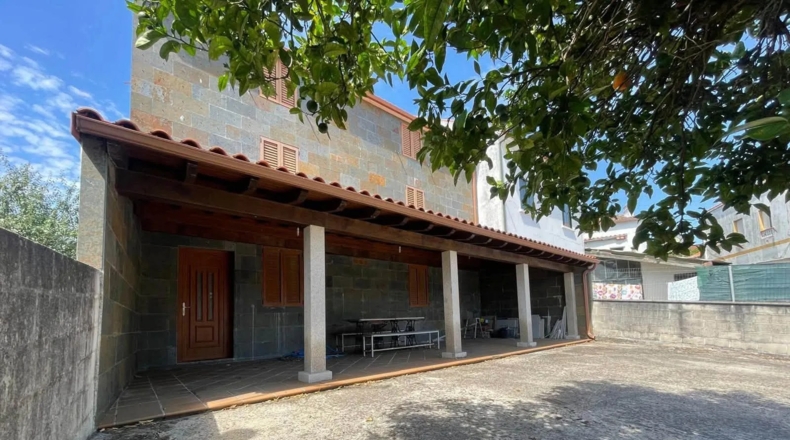 Pontevedra - O Carril - 100m2