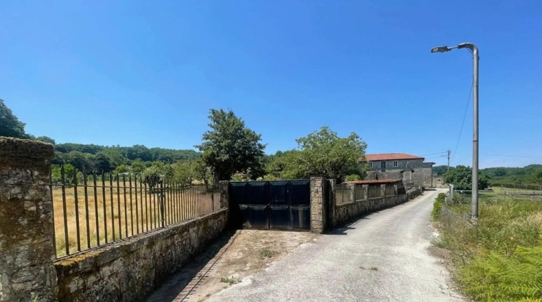 Orense - A Peroxa - 700m2