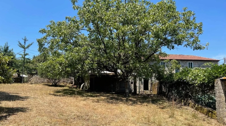 Orense - A Peroxa - 700m2
