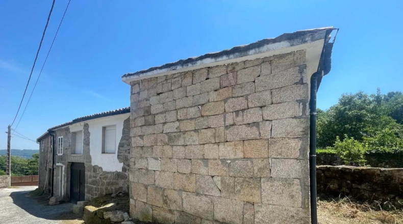 Orense - A Peroxa - 700m2