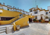 Casa de pueblo en venta en Alcalá de Guadaíra ref: TR415327 foto