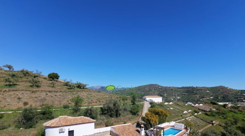 Malaga - Cómpeta - 4438m2