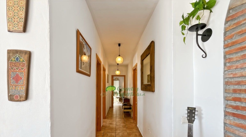 Malaga - Cómpeta - 4438m2