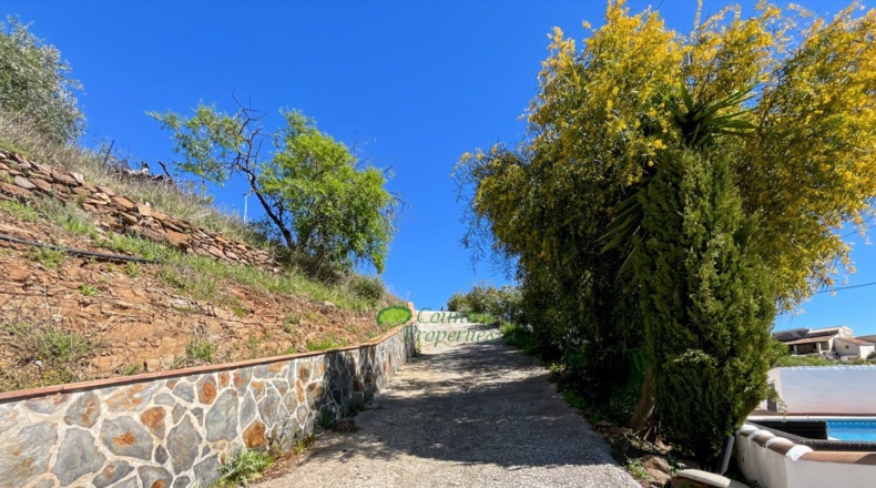 Malaga - Cómpeta - 4438m2