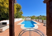 Casa de campo con terreno en venta en Cómpeta ref: TR419190 foto
