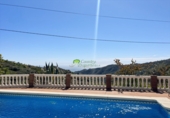 Casa de campo con terreno en venta en Cómpeta ref: TR419190 foto