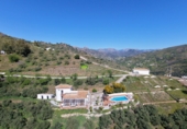 Casa de campo con terreno en venta en Cómpeta ref: TR419190 foto