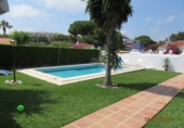 Chalet independiente con terreno en venta en Matalascañas ref: TR29500 foto