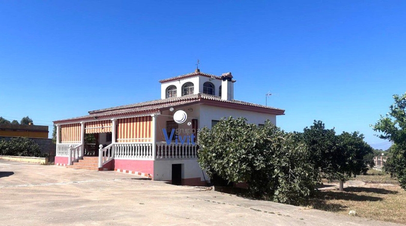 Sevilla - Alcalá de Guadaíra - 2873m2