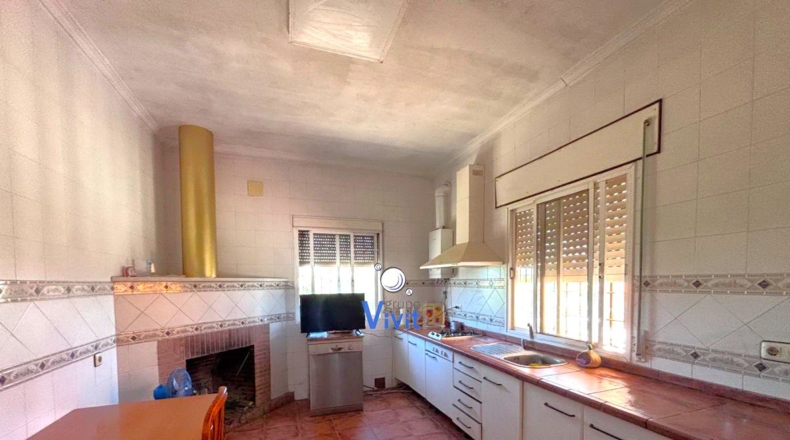 Sevilla - Alcalá de Guadaíra - 2873m2