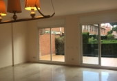 Chalet adosado con terreno en alquiler en Gavà ref: TR419231 foto