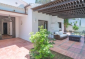 Xalet independent amb terreny en lloguer a Marbella ref.: TR419230 foto