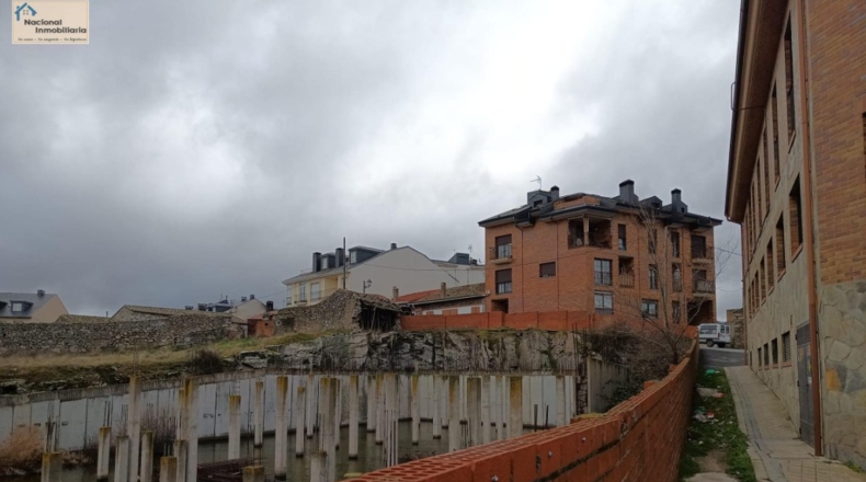Segòvia - El Espinar - 1073m2