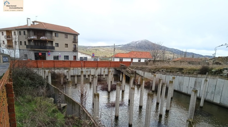 Segòvia - El Espinar - 1073m2