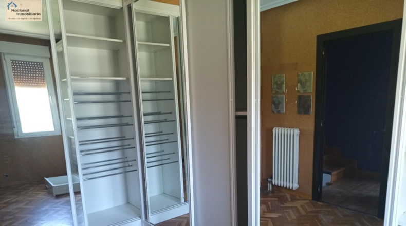 Salamanca - Villares de la Reina - 369m2