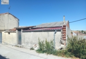 Chalet independiente con terreno en venta en la España, Cuéllar, ref: TR419272 foto