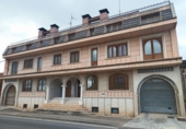 Chalet independiente con terreno en venta en la España, Pesquera de Duero, ref: TR419281 foto