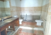 Chalet independiente con terreno en venta en la España, Pesquera de Duero, ref: TR419281 foto