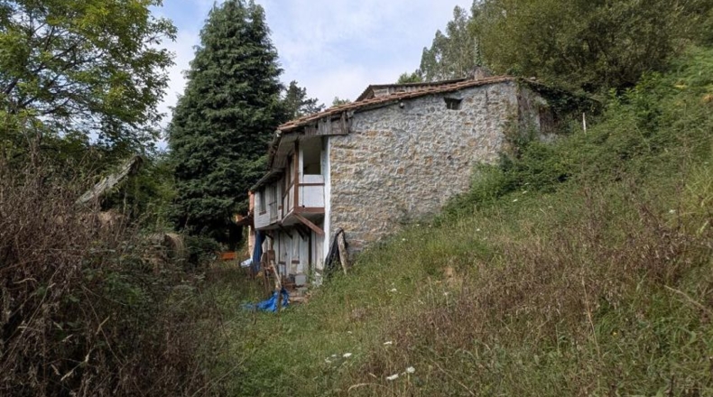 Cantabria - Puente Viesgo - 7100m2