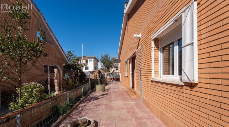 Barcelona - Руби - 570m2