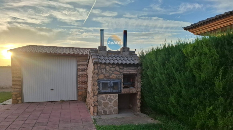 Саламанка - San Cristóbal de la Cuesta - 1000m2