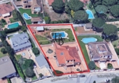 Chalet independiente con terreno en venta en la España, Alcalá de Guadaíra, ref: TR419300 foto