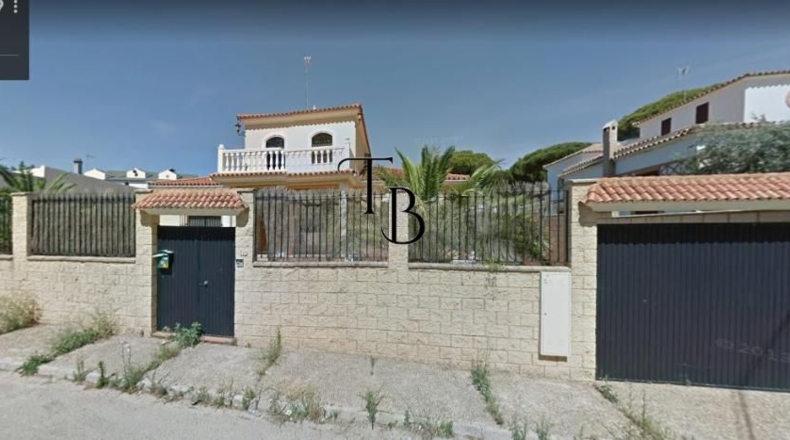 Sevilla - Alcalá de Guadaíra - 736m2