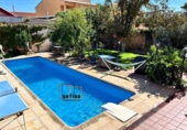 Xalet adossat amb terreny en venda a Valdepeñas ref.: TR183724 foto