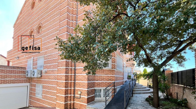 Ciudad Real - Valdepeñas - 1000m2