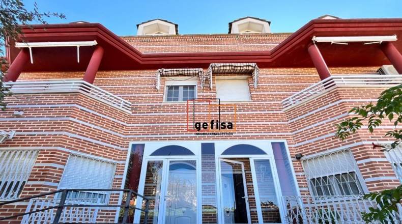 Ciudad Real - Valdepeñas - 1000m2
