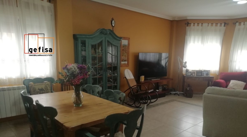 Ciudad Real - Valdepeñas - 1000m2
