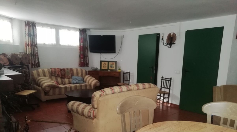 Ciudad Real - Valdepeñas - 1000m2