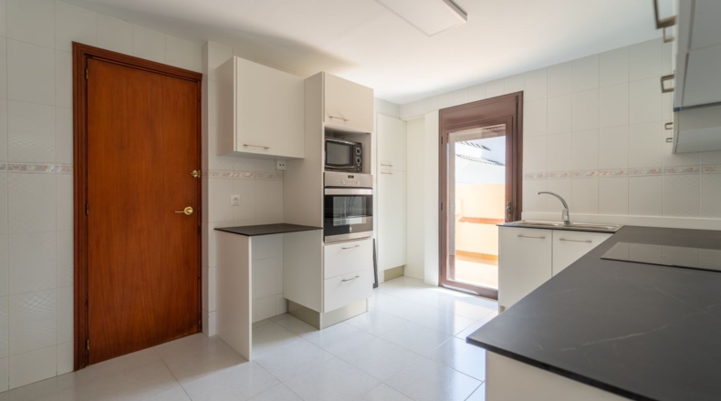 Tarragona - Móra d'Ebre - 328m2