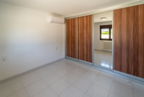Móra d'Ebre 328&nbsp;м²