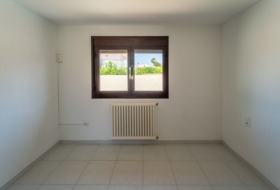 Móra d'Ebre 328&nbsp;м²