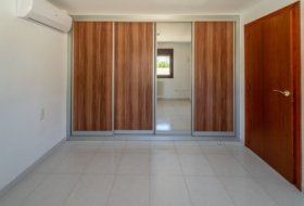 Móra d'Ebre 328&nbsp;м²