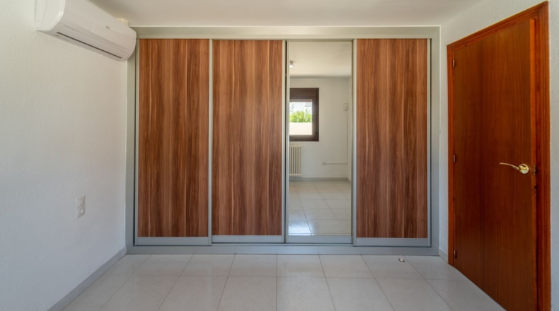 Tarragona - Móra d'Ebre - 328m2