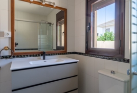 Móra d'Ebre 328&nbsp;м²