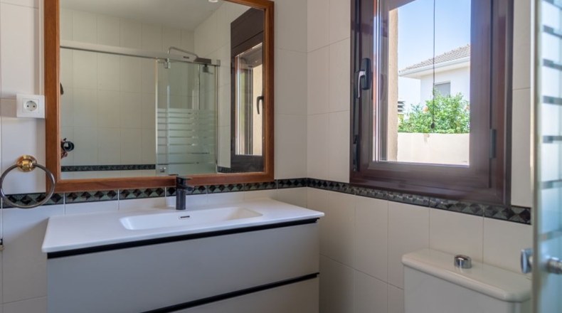 Tarragona - Móra d'Ebre - 328m2