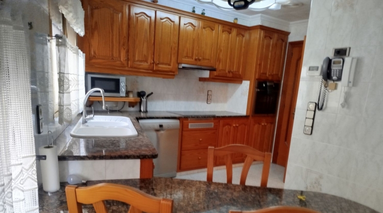 Кастельон - Sant Jordi - 379m2