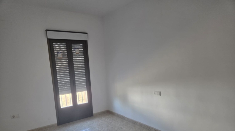 Badajoz - Azuaga - 803m2