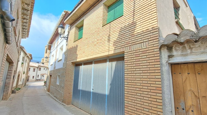 Huesca - Loporzano - 447m2