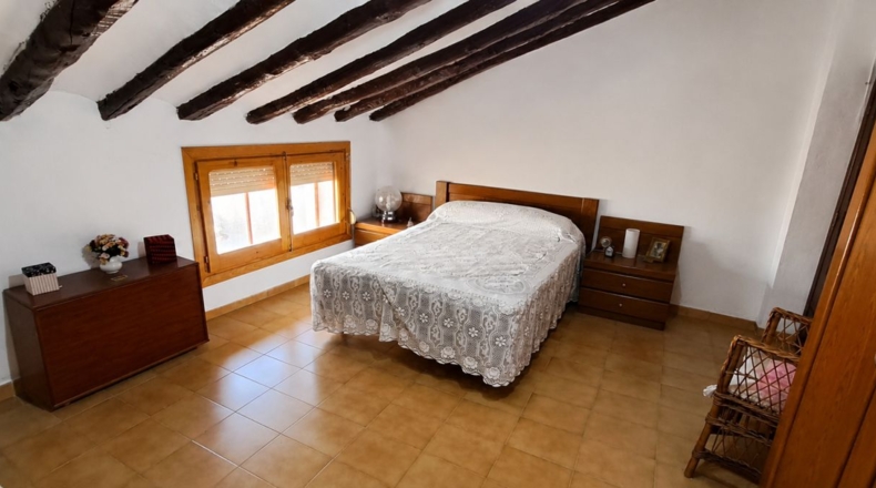 Huesca - Loporzano - 447m2