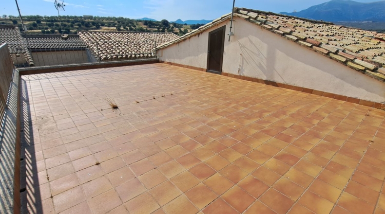 Huesca - Loporzano - 447m2