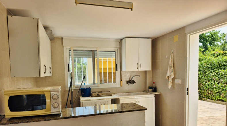 Valencia - Oliva - 1579m2