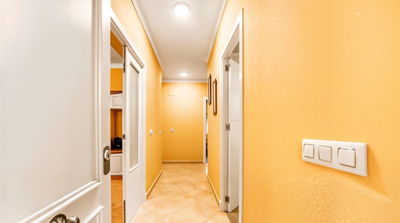 Cádiz - Чиклана-де-ла-Фронтера - 8320m2