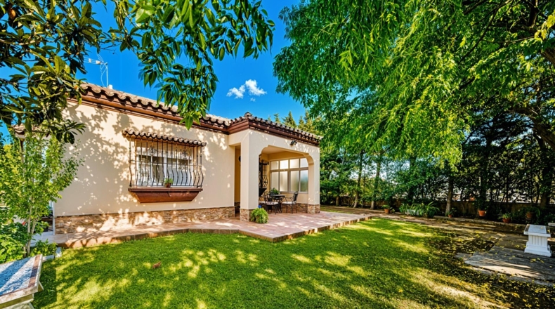 Cádiz - Чиклана-де-ла-Фронтера - 8320m2