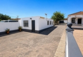Xalet independent amb terreny en venda a Chiclana de la Frontera ref.: TR383580 foto